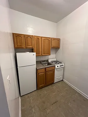 Rented by Manhattan Flats | media 16