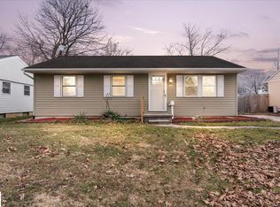 3213 Shetland Rd, Lansing, MI 48911