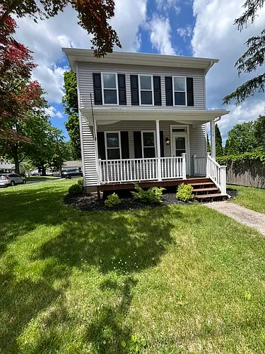 116 Main St Photo 1