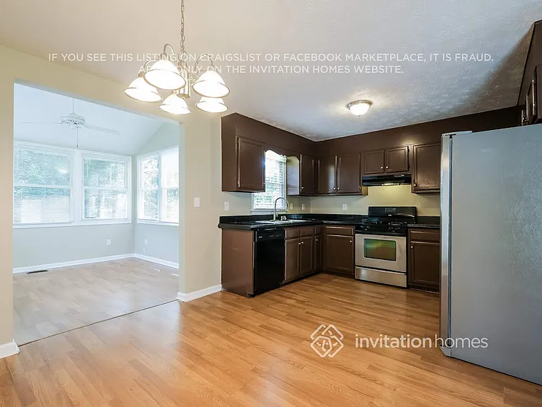 2711 Spring Ridge Cir — Photo 9