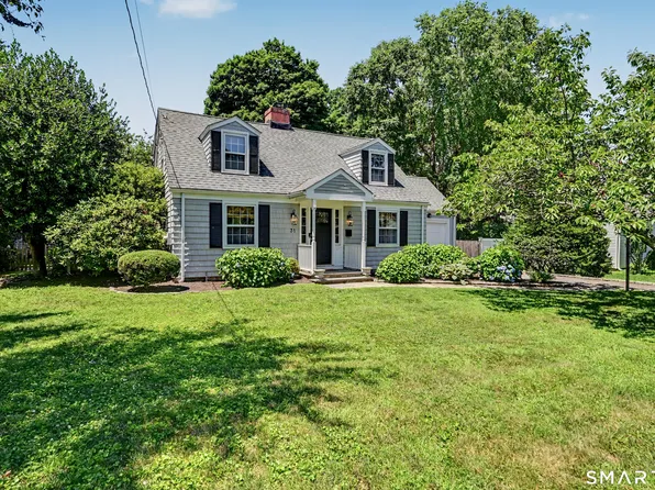 31 Smedley Road, Fairfield, CT 06824