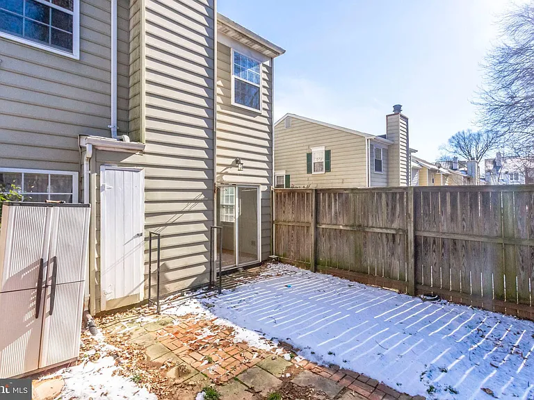 9977 Capperton Dr — Photo 30