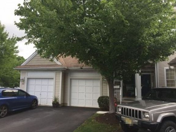 3rd image of 240 Bald Eagle Dr