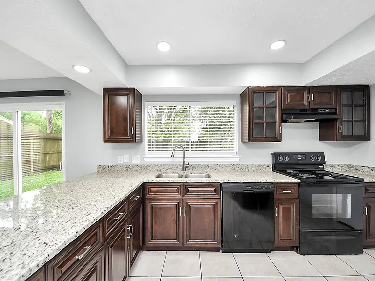 16618 Lonesome Quail Dr — Photo 16