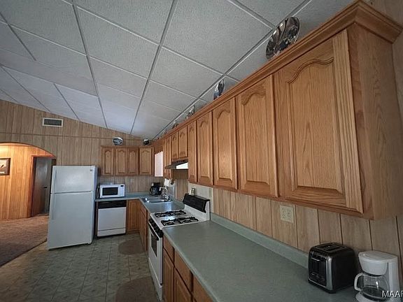 2nd image of 261 Sand Island Dr