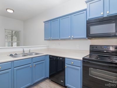 1917 Butterfly Ln, Charlotte, NC, 28269