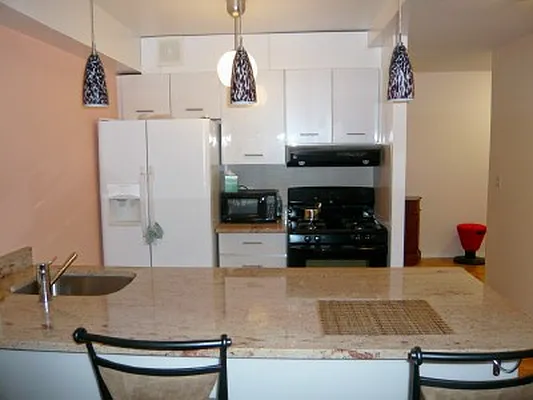 Rented by Regatta NY Realty | media 7