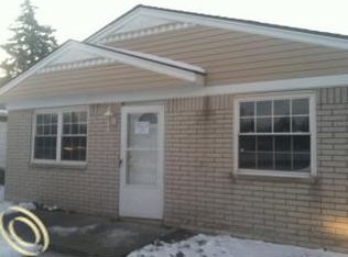 26621 Wick Rd, Taylor, MI 48180