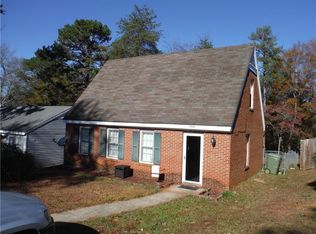 104 Wyeth Ln, Central, SC 29630
