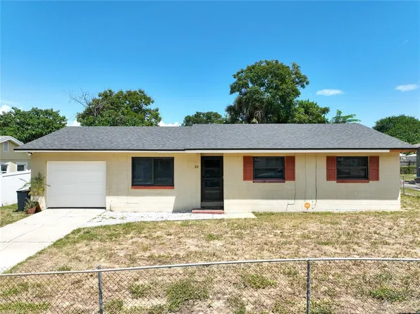 23 E HAMMON DRIVE, APOPKA, FL 32703