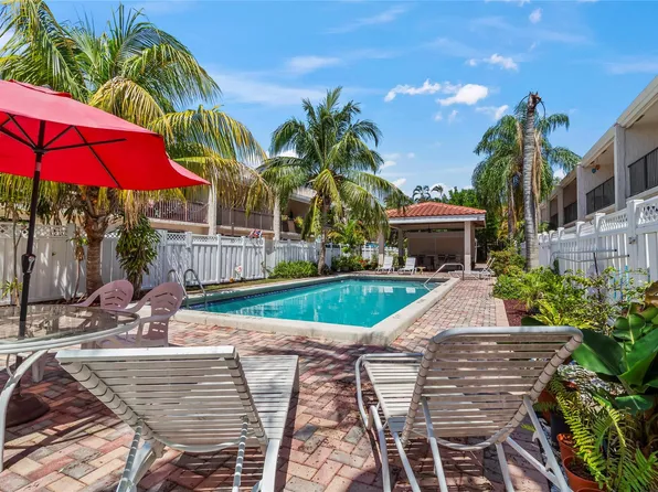 241 SE 11th Avenue #241a, Pompano Beach, FL 33060