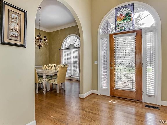 4th image of 3973 Gaineswood Ln