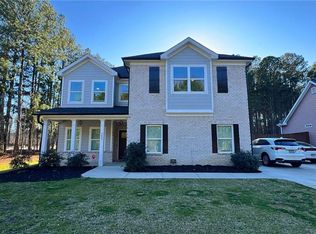 3497 Tiffany Cove Dr, Loganville, GA 30052