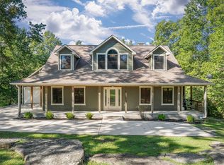 115 Long Point Dr, Rock Island, TN 38581