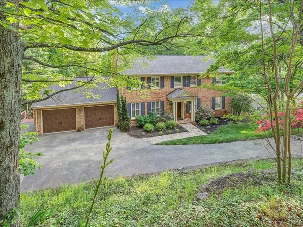 5122 Remington Rd, Roanoke, VA 24018