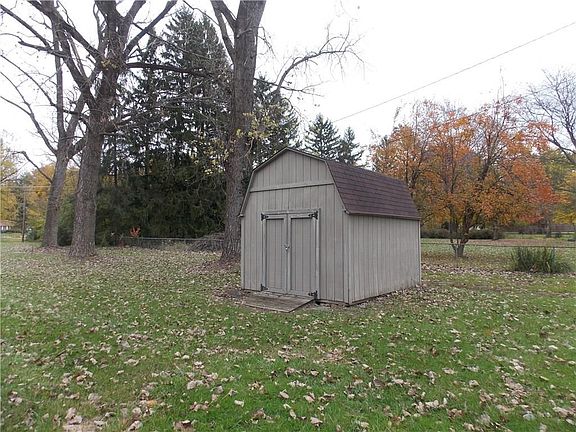 2nd image of 1340 Kessler Boulevard West Dr