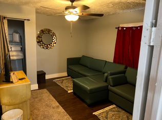 1602 Reynolds St, Savannah, GA 31401