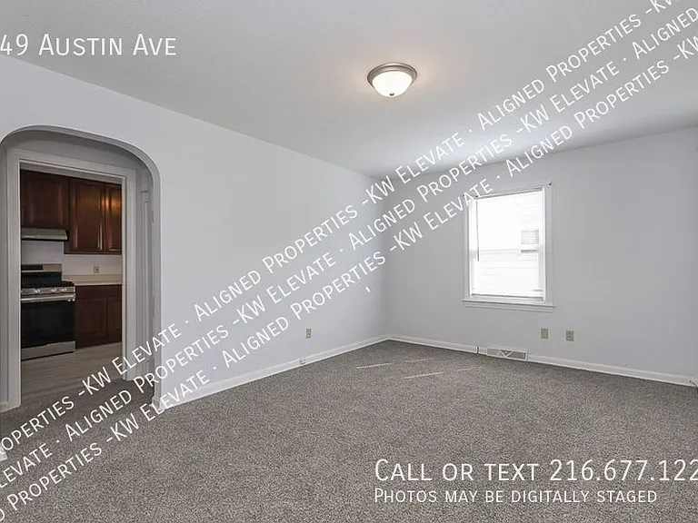 949 Austin Ave — Photo 8