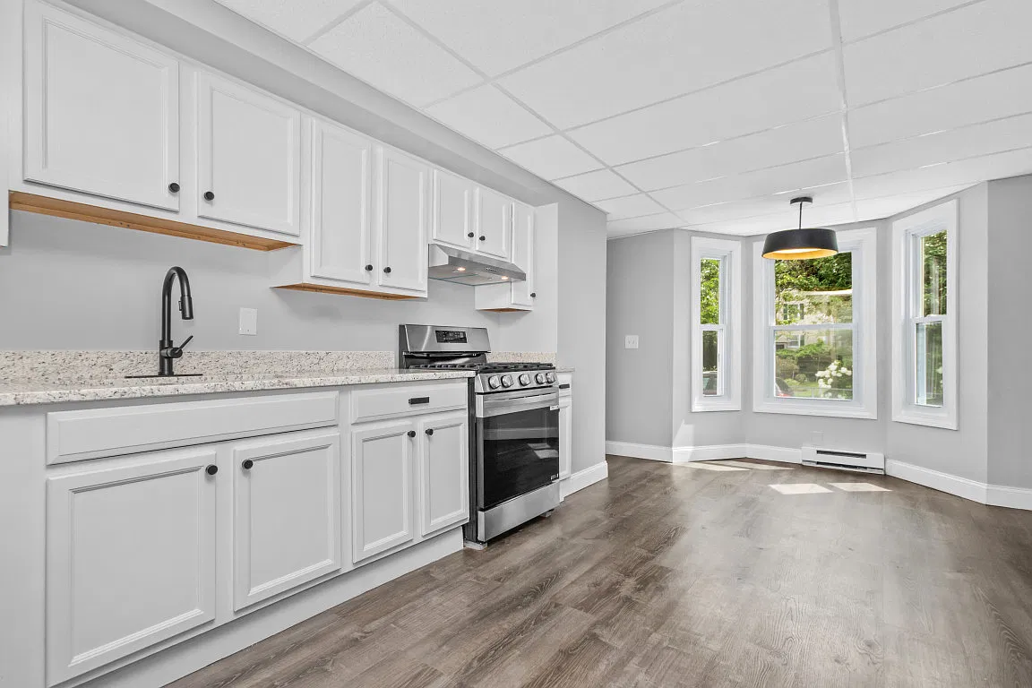 3 bed, 1397 sqft, $3,000 — Photo 1