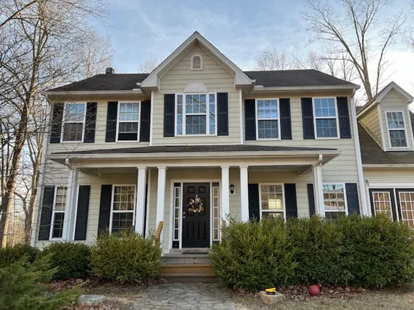 41 Fox Meadow Ln, Lexington, VA 24450