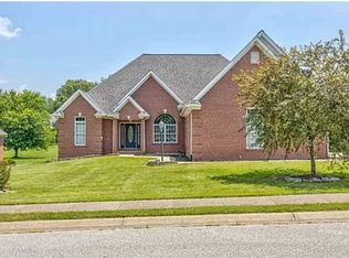 1050 N Forest Oak, Henderson, KY 42420