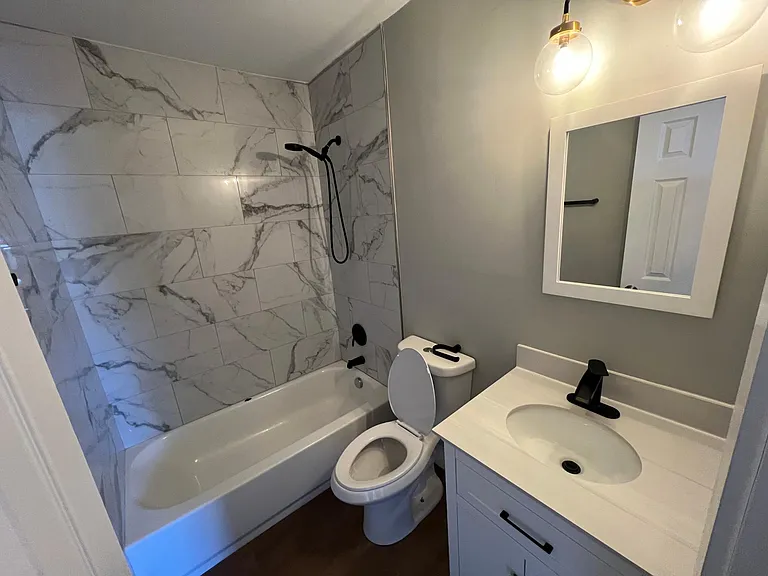 1433 Ivy St #1 — Photo 8