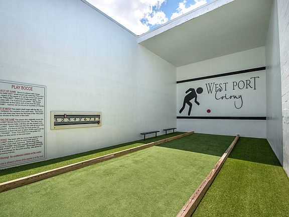 Game Lawn