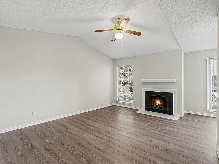 3621 W Northgate Dr #230 — Photo 4