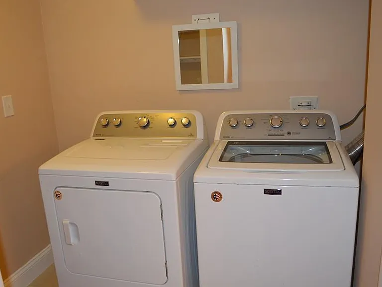 276 Chestnut Hill Ave #9D — Photo 3