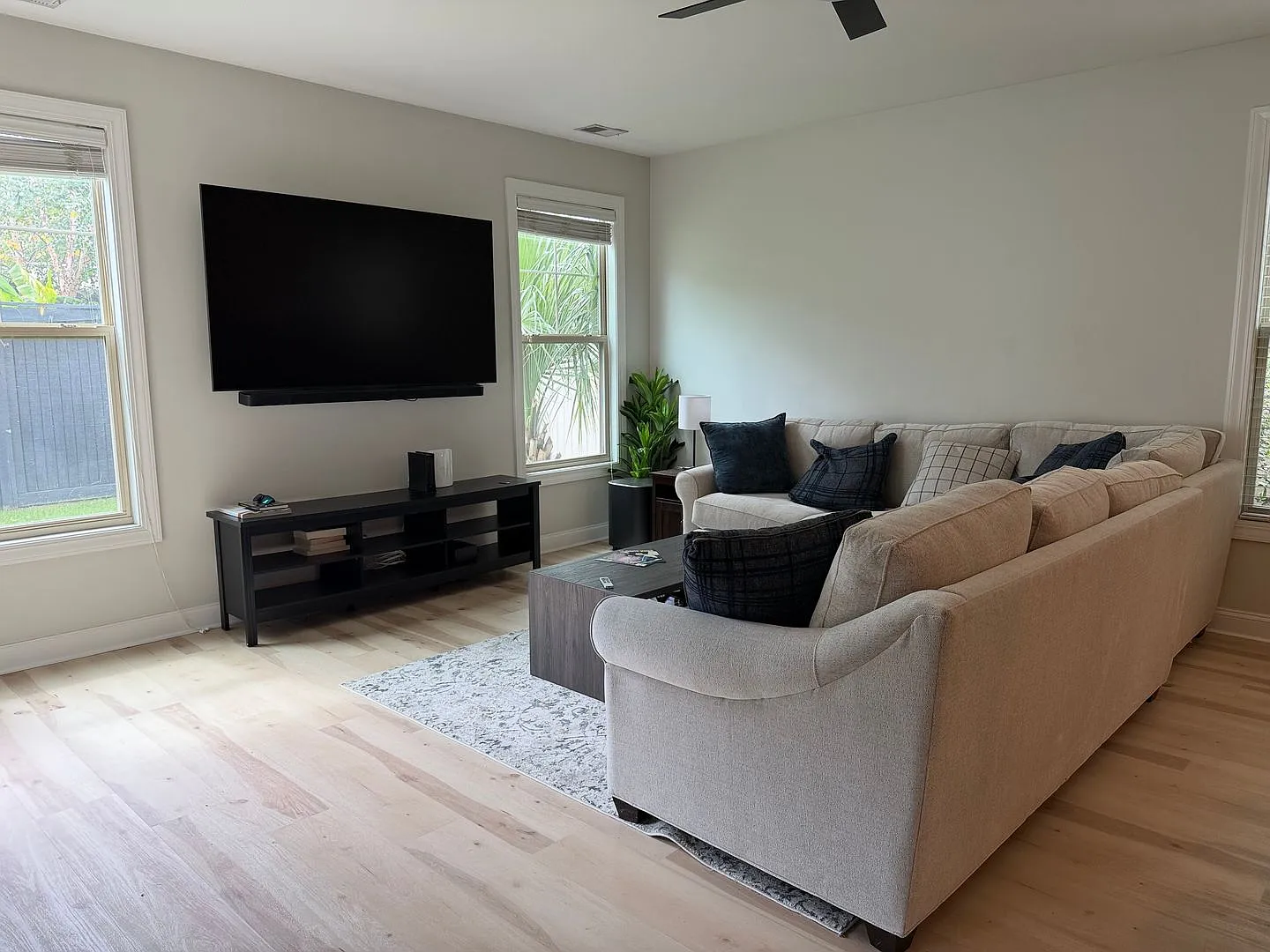 Furnished Updated Home w/ Fenced Yard! — Photo 3
