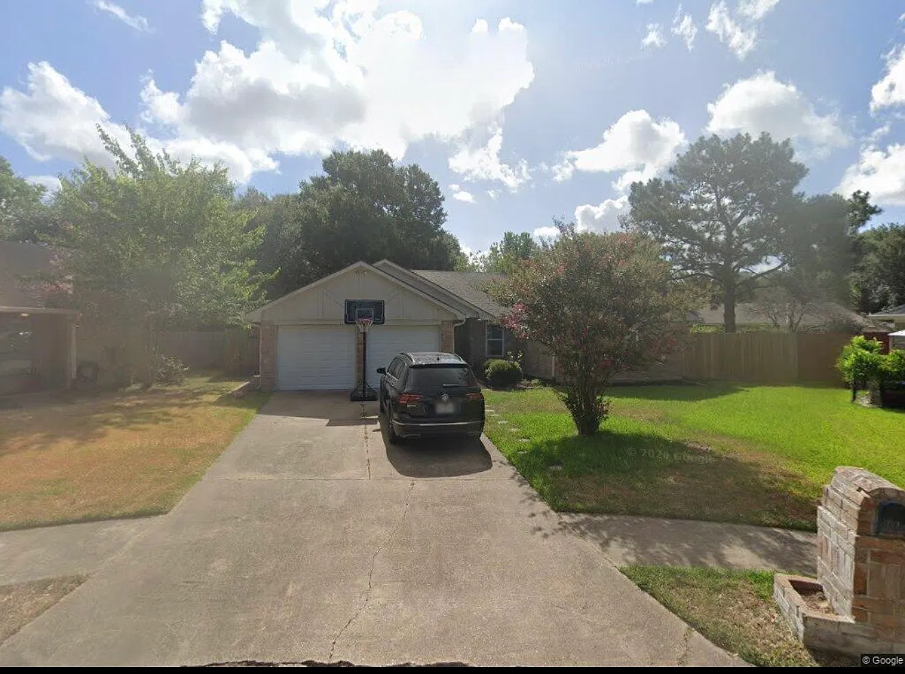 3 bed, 1573 sqft, $1,900 — Photo 1