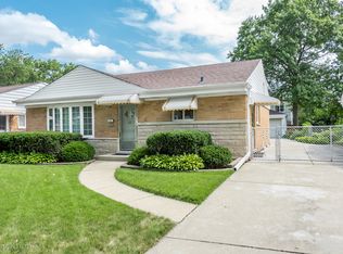 787 S Hawthorne Ave, Elmhurst, IL