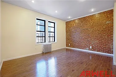 Rented by Arwell Realty