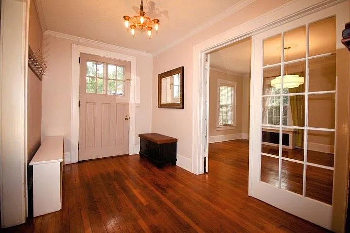 8 Colonial Pl — Photo 10