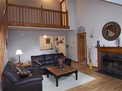 5th image of 903 Arboretum Cir