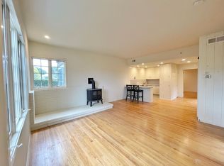 83 Beach Rd #20, Belvedere Tiburon, CA 94920