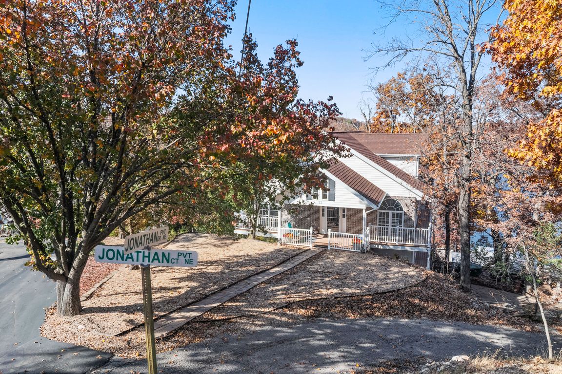 21 Jonathan Ct (1)