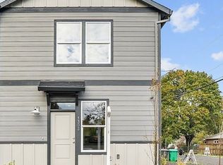 1305 SE 87th Ave, Portland, OR 97216