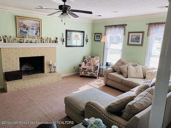 4th image of 2680 Forest Bend Dr