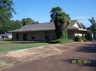 619 Scenic Dr, Ville Platte, LA 70586