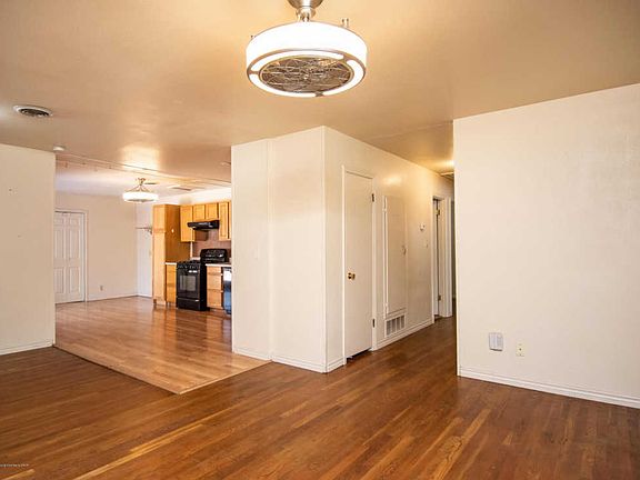 2nd image of 4210 King Ave