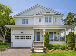 76 Paul Pl, Fairfield, CT 06824