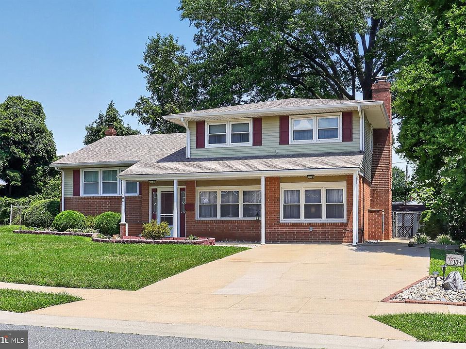 1st image of 104 Marta Dr