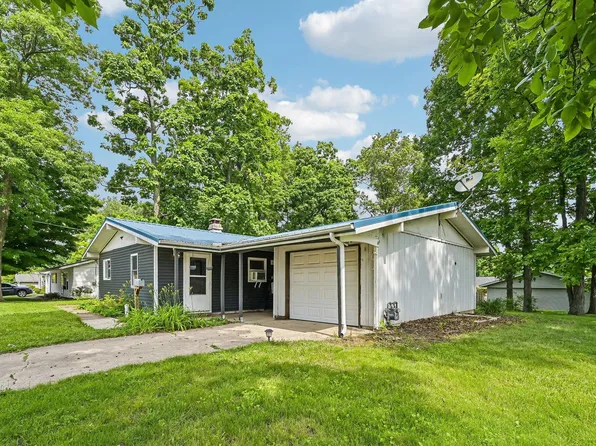 329 Wren Ave, Bellefontaine, OH 43311