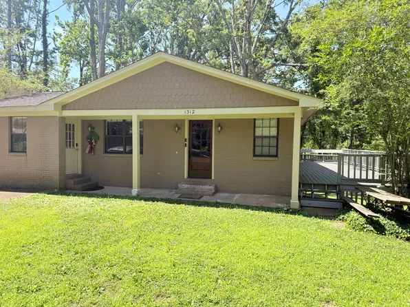 1312 Beanland Dr, Oxford, MS 38655