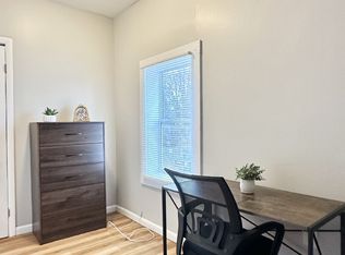 22 Crockett Ave APT 1, Troy, NY 12180