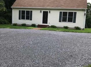 28 Old Hollow Rd, Clinton Corners, NY 12514