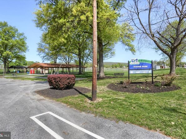 6101 Nassau Rd, Harrisburg, PA 17112