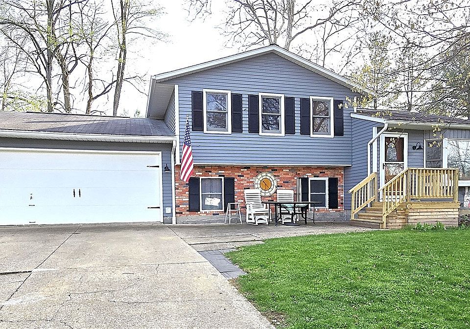 1st image of 101 Beachwood Ln