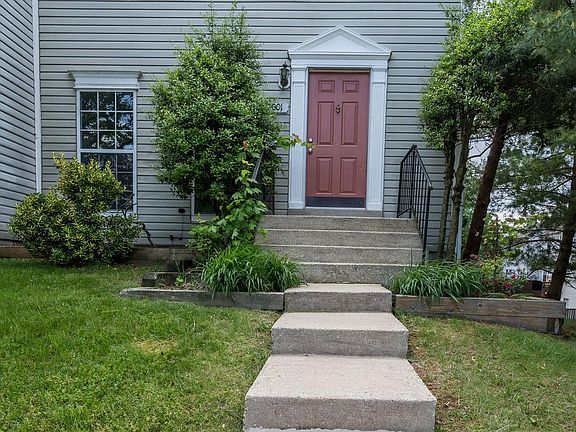 2nd image of 15001 Pine Top Ln
